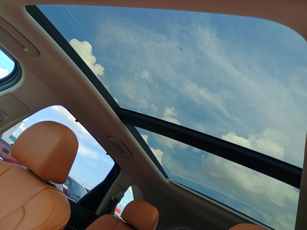 2023 Kia Sorento X-Line SX Prestige photo 9