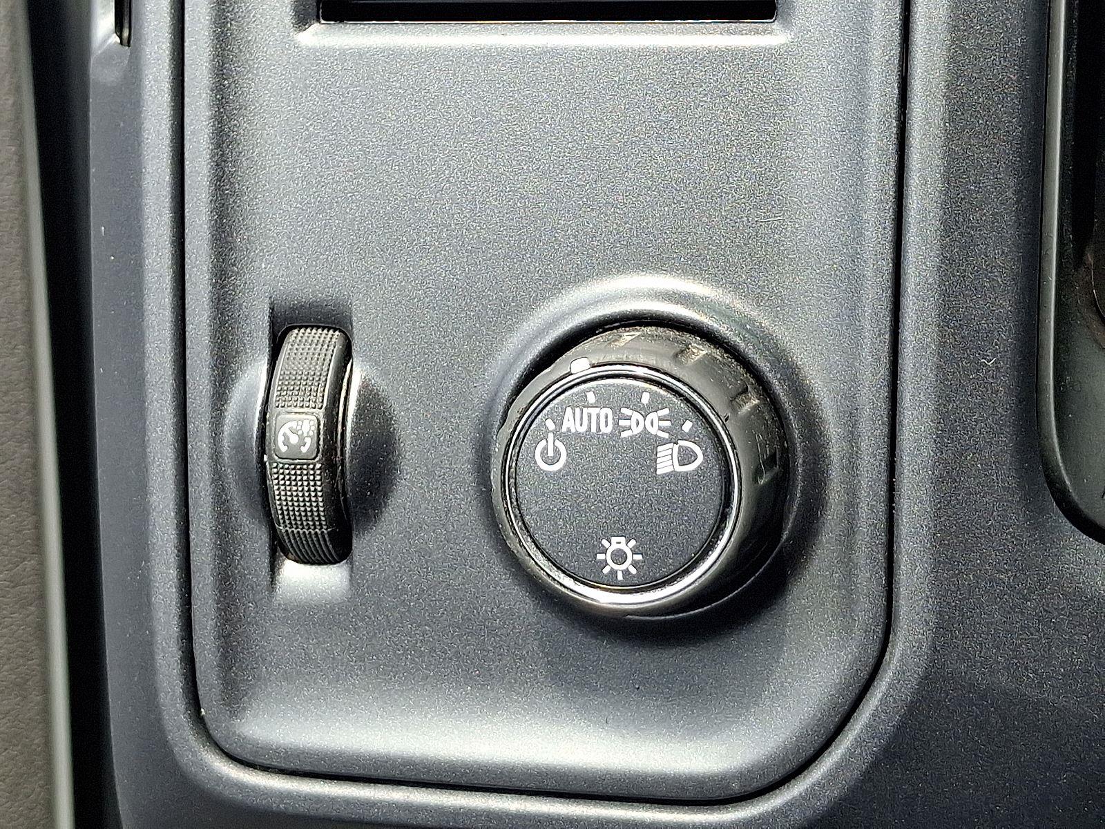 2018 Chevrolet Silverado 1500 LS photo 21