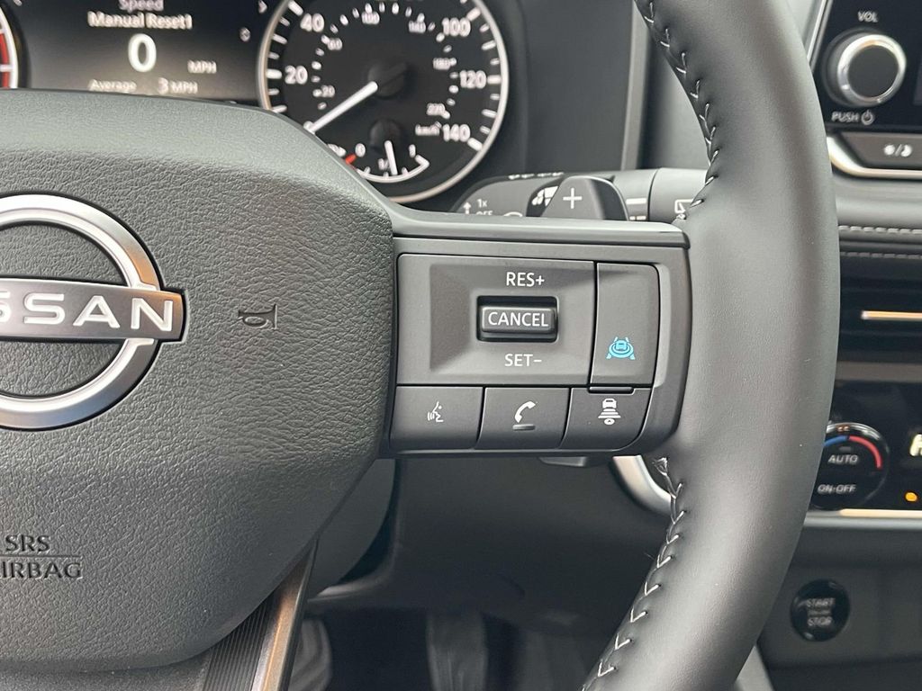 2026 Nissan Rogue SV photo 16