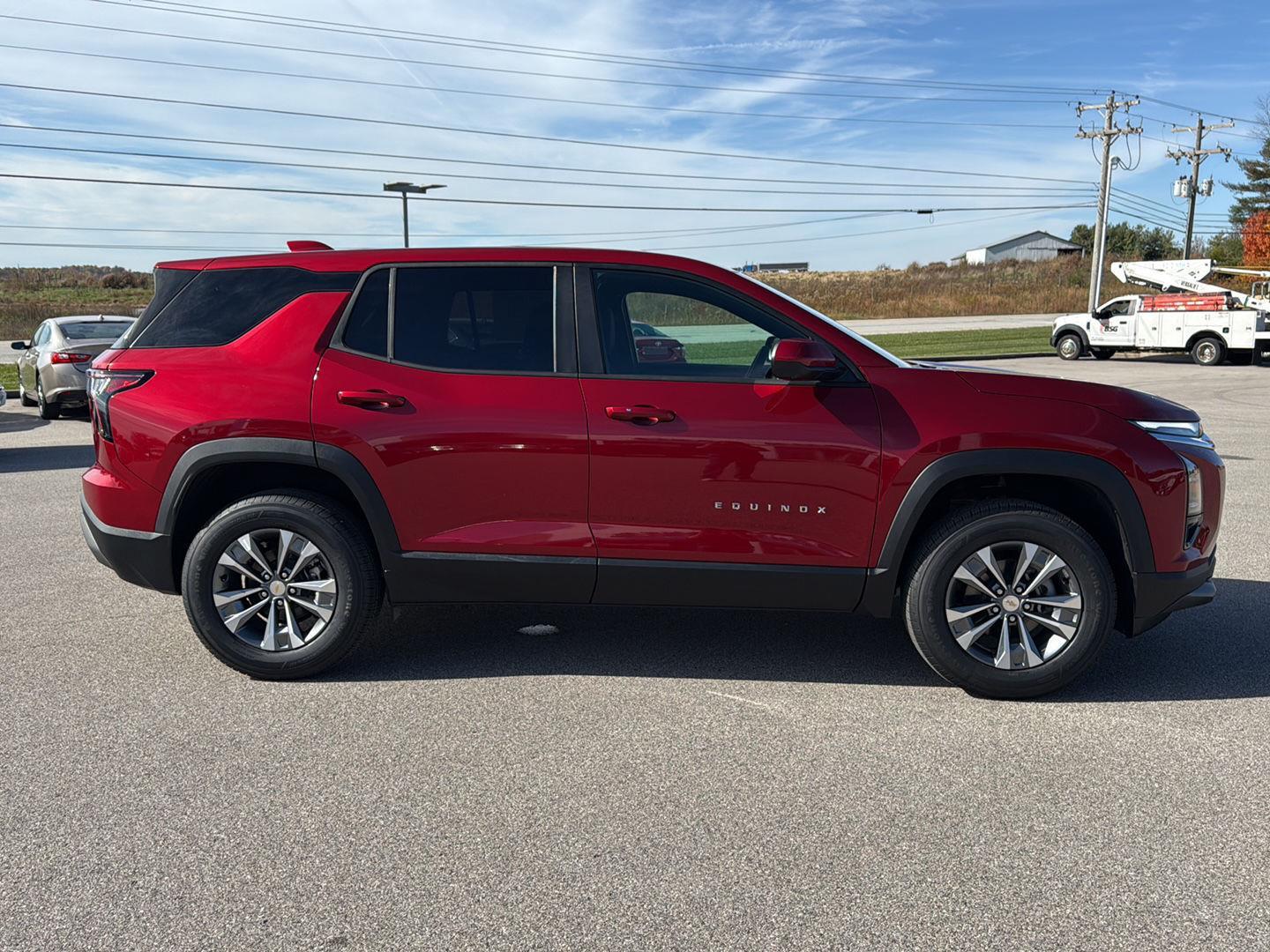2026 Chevrolet Equinox LT photo 3