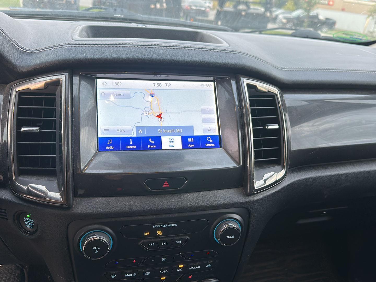 2021 Ford Ranger Lariat photo 11