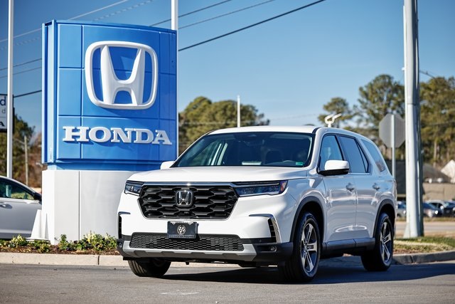 2025 Honda Pilot EX-L's photo