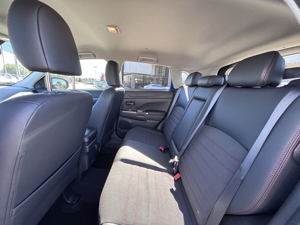 2024 Mitsubishi Outlander Sport ES LE SE photo 15