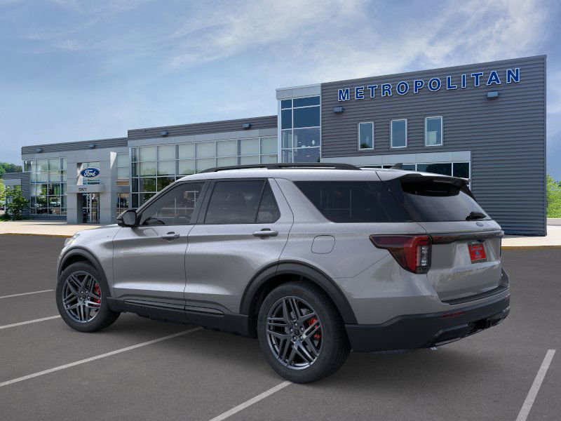 2025 Ford Explorer ST-Line photo 2