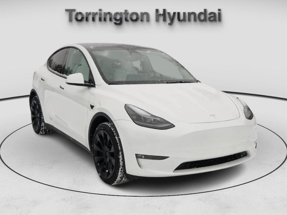 2024 Tesla Model Y Long Range's photo