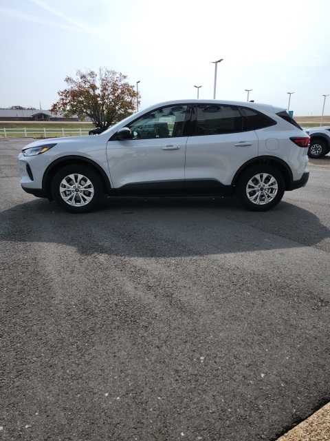 2025 Ford Escape Active photo 3