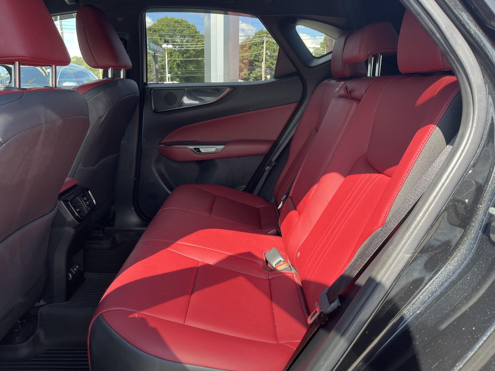 2022 Lexus NX 350 photo 11