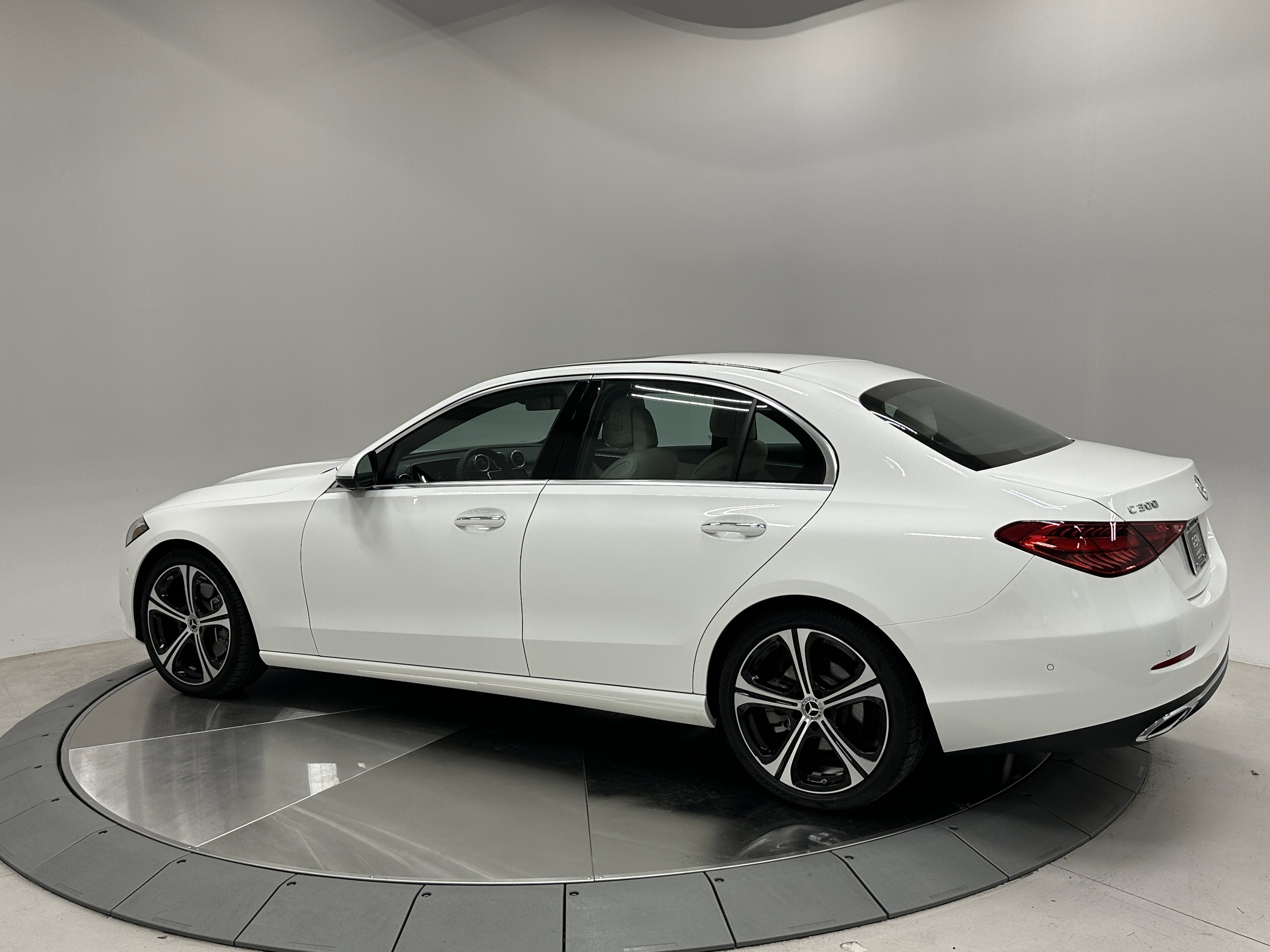 2024 Mercedes Benz C 300 photo 5