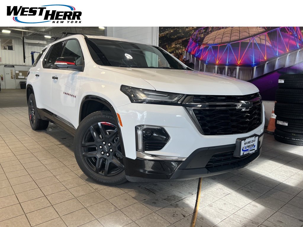 2023 Chevrolet Traverse Premier's photo
