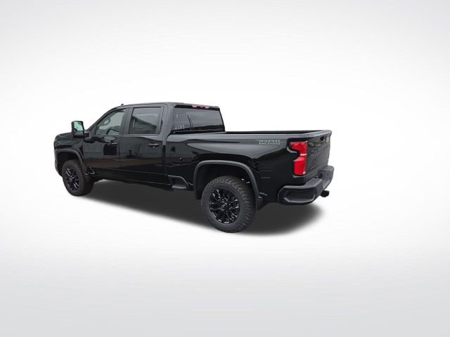 2025 Chevrolet Silverado 2500HD LT photo 3