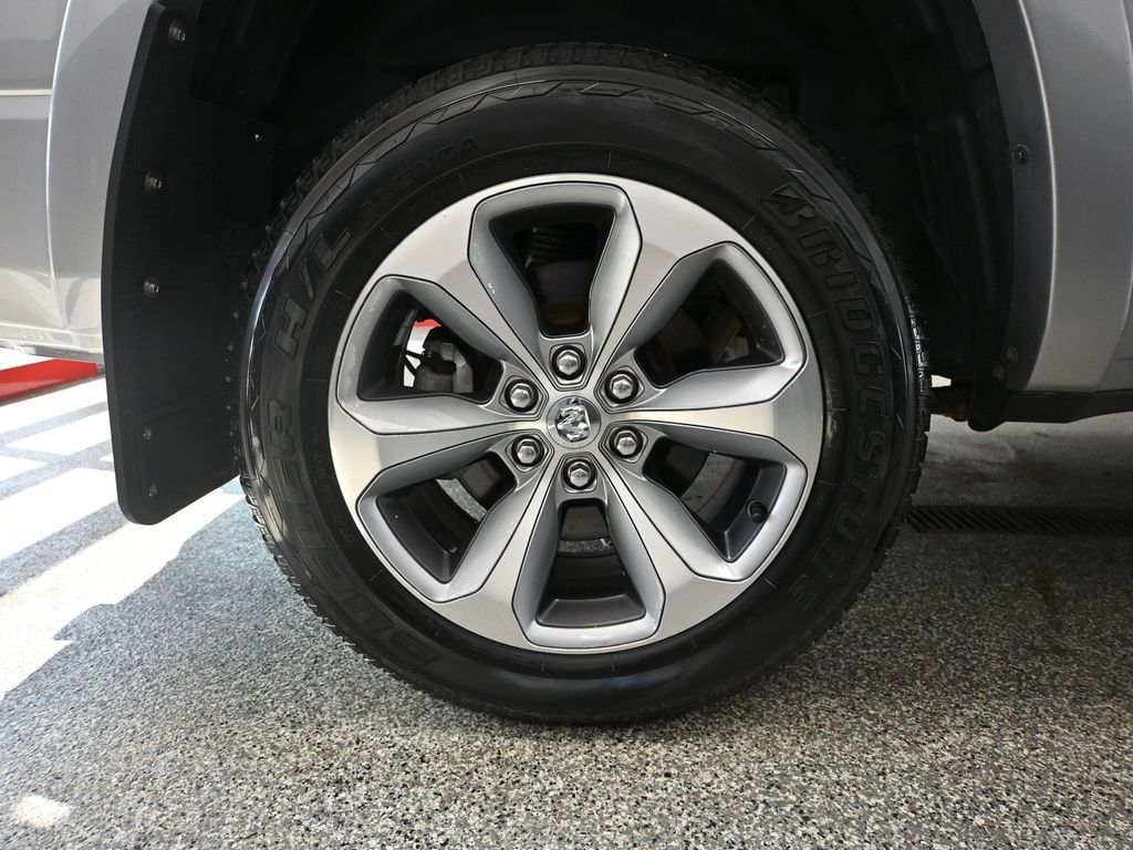 2020 Ram 1500 Limited photo 14