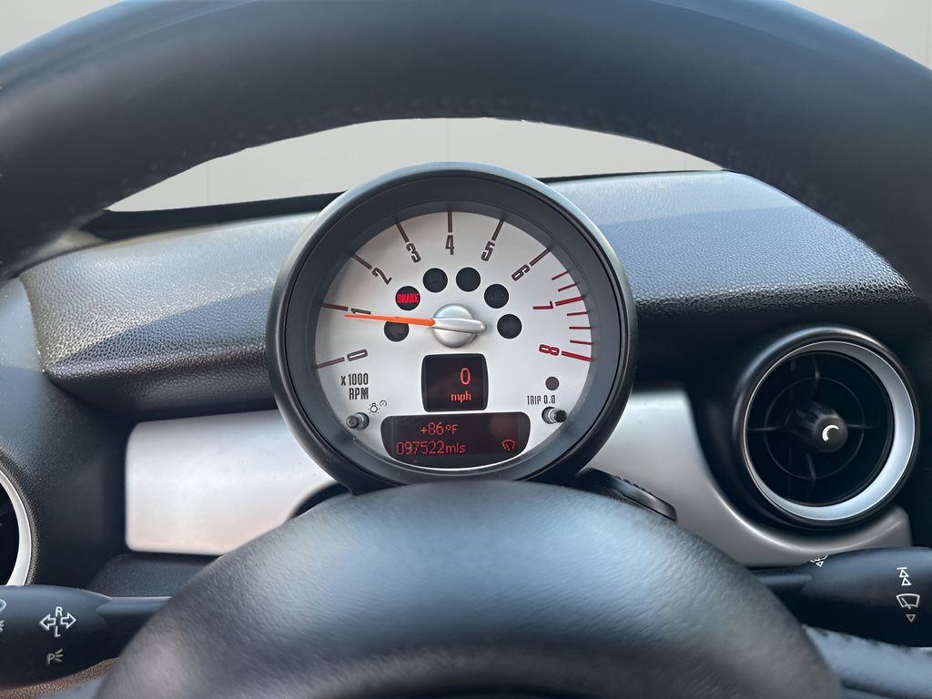 2013 Mini Cooper Base photo 20