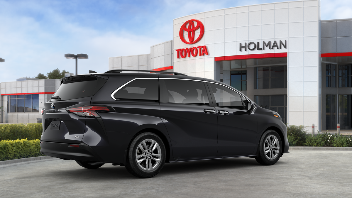 2025 Toyota Sienna LE photo 10