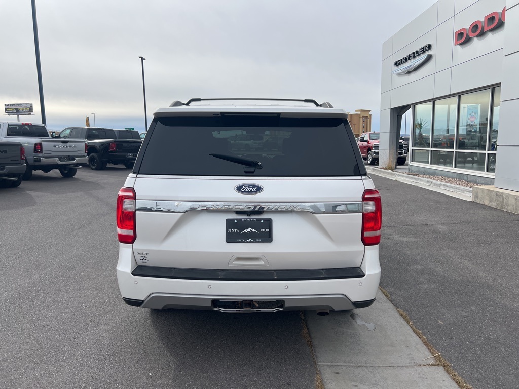 2018 Ford Expedition XLT photo 3