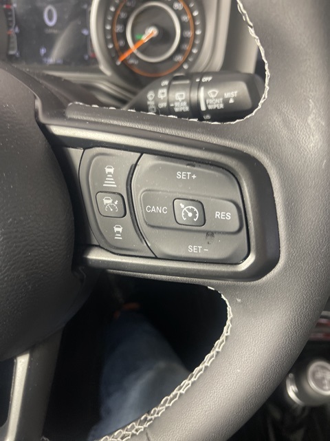 2025 Jeep Wrangler Rubicon X photo 30