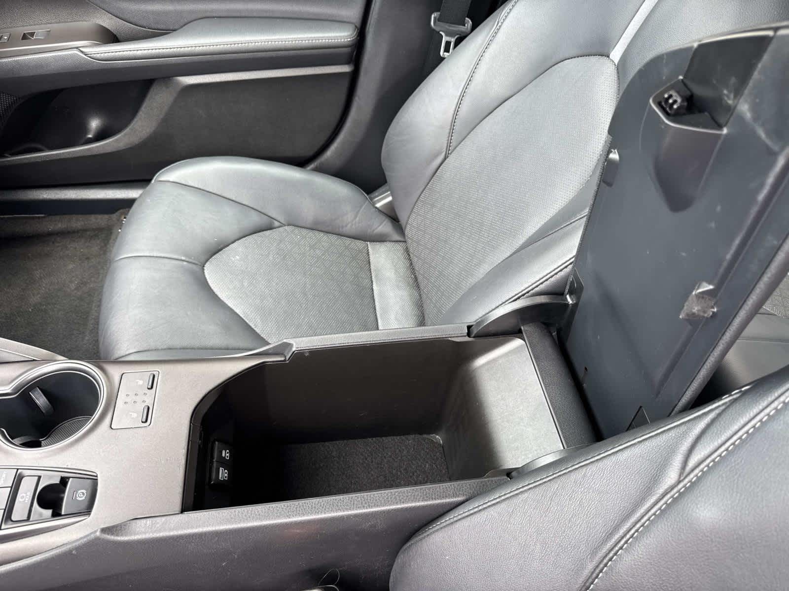 2023 Toyota Camry XSE photo 48