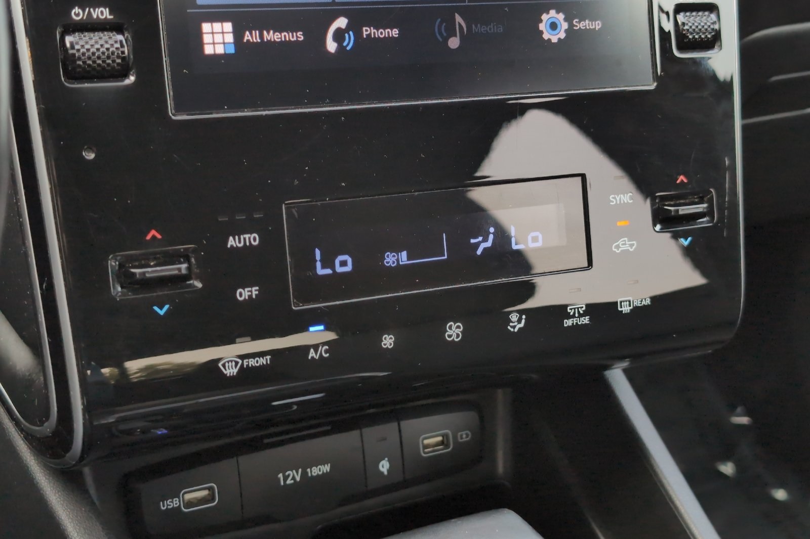 2022 Hyundai Santa Cruz SEL Premium photo 17