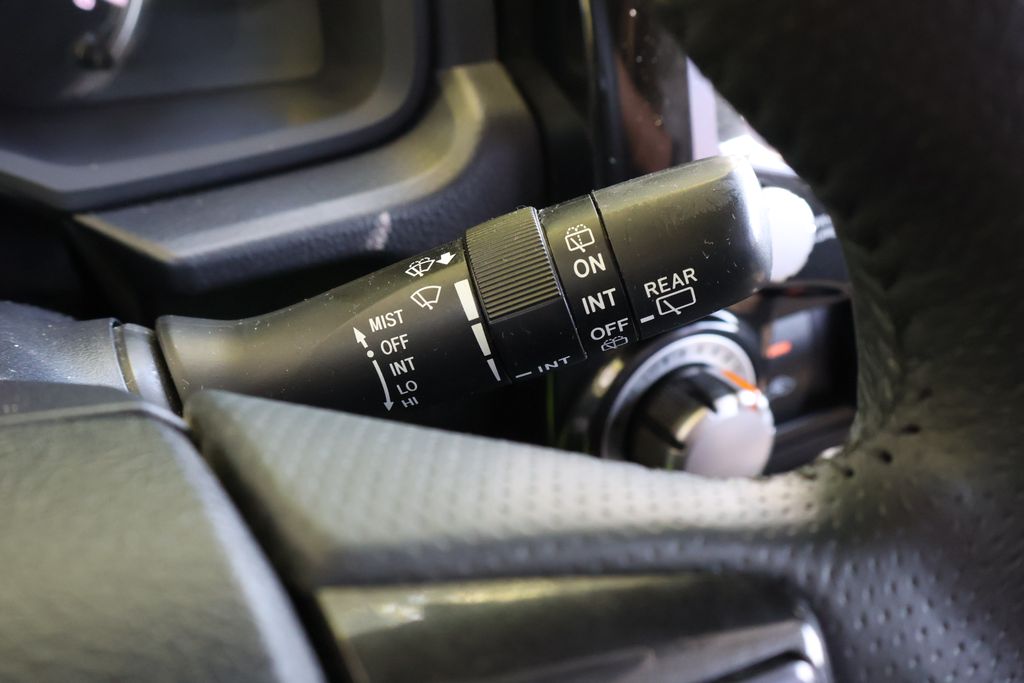 2020 Toyota 4Runner TRD Off-Road photo 19