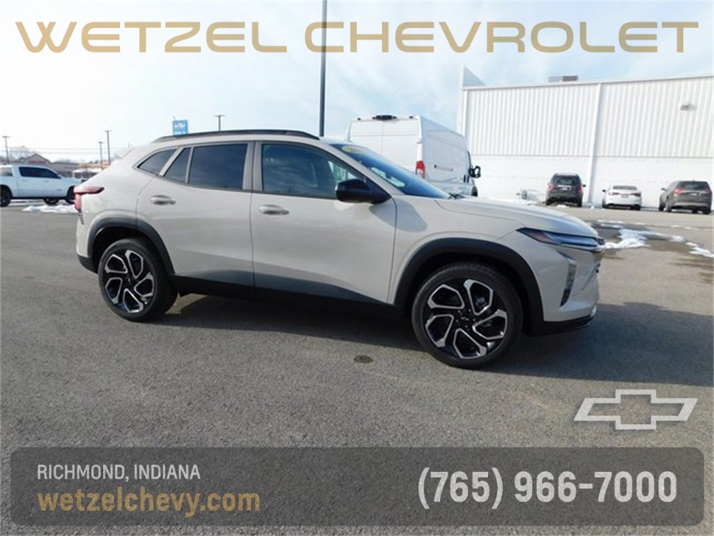 2026 Chevrolet Trax RS's photo