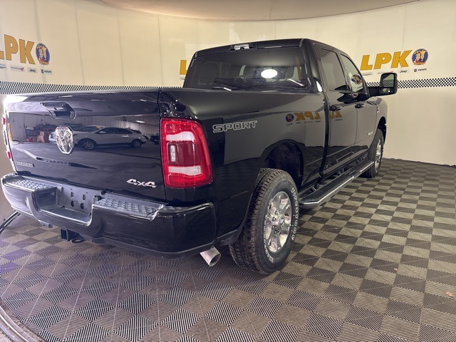 2024 Ram 2500 Big Horn photo 3