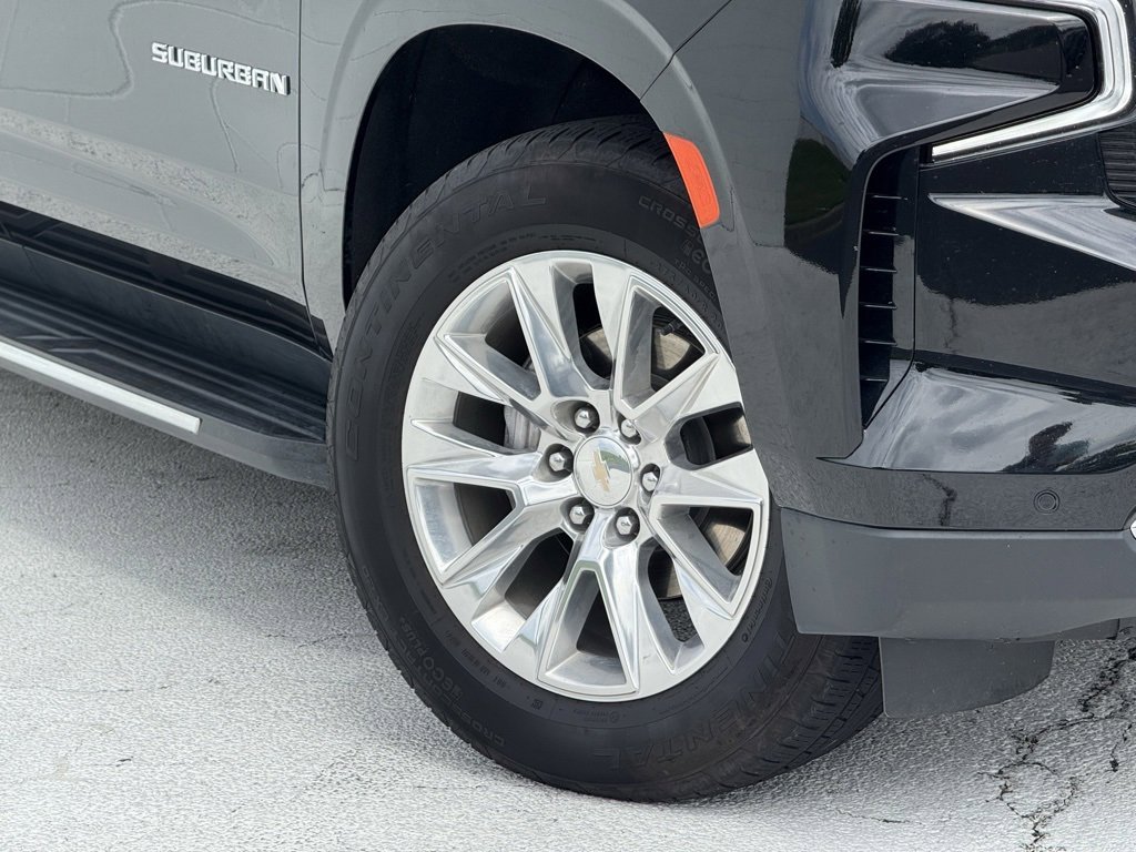 2024 Chevrolet Suburban Premier photo 7