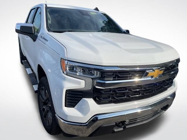2022 Chevrolet Silverado 1500 LT photo 3