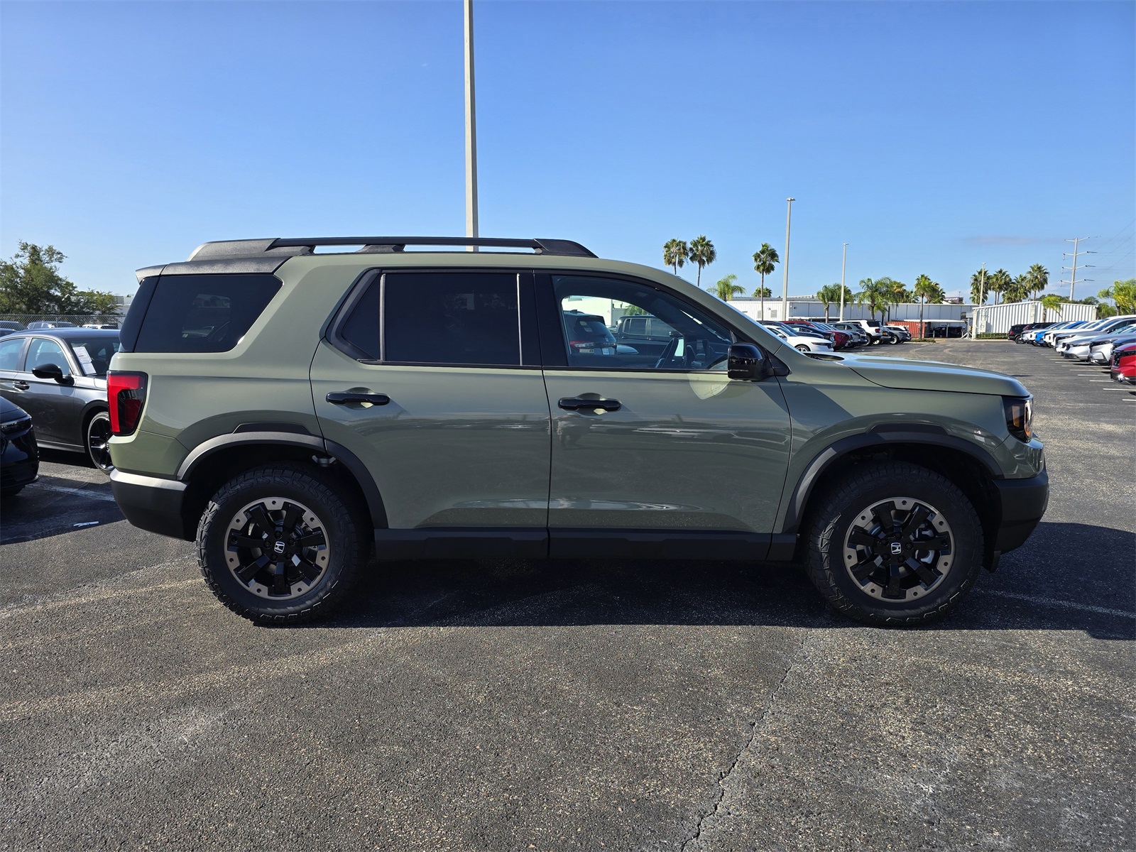 2026 Honda Passport TrailSport Elite photo 2