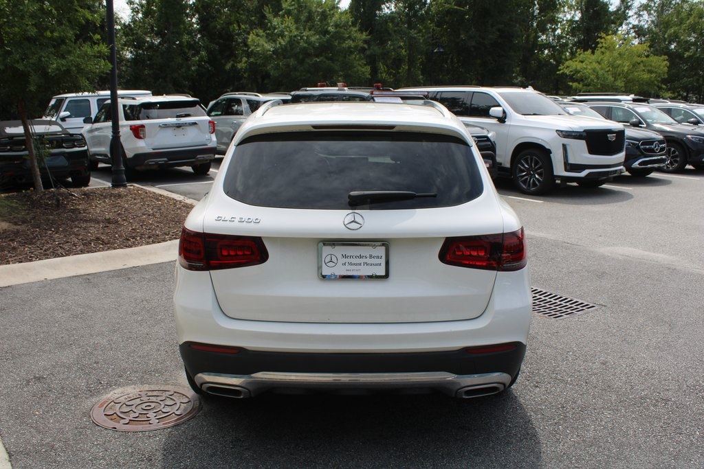 2022 Mercedes Benz GLC 300 photo 5