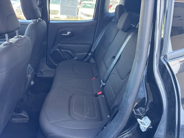 2022 Jeep Renegade Latitude photo 14