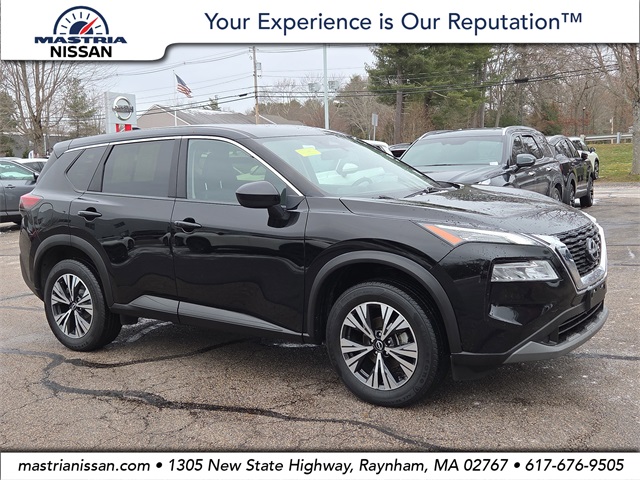 2023 Nissan Rogue SV's photo