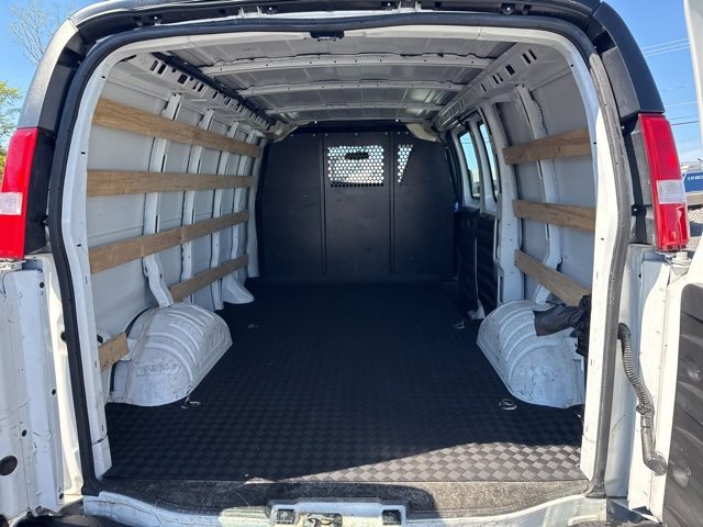 2023 Chevrolet Express Cargo Van 2500 photo 20
