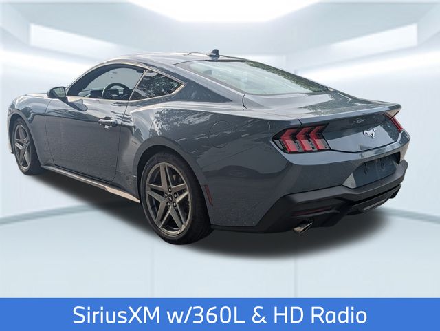 2025 Ford Mustang EcoBoost photo 4