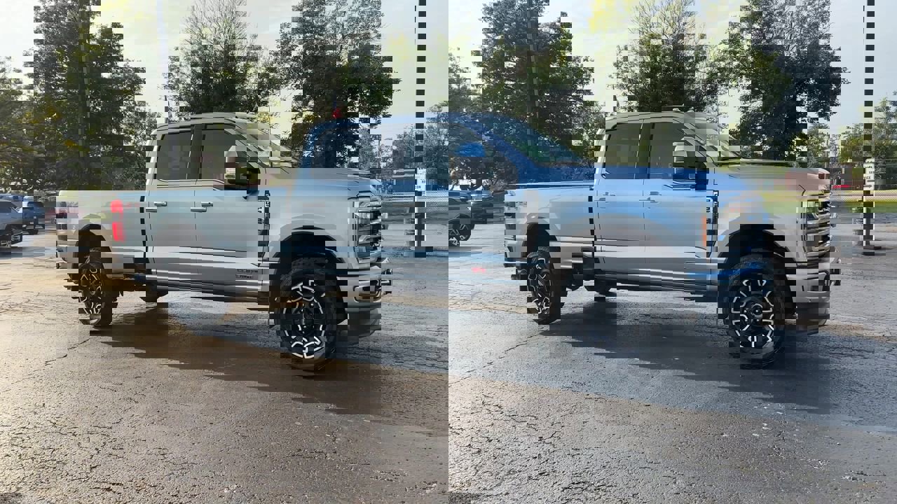 2024 Ford F-350 XL photo 2
