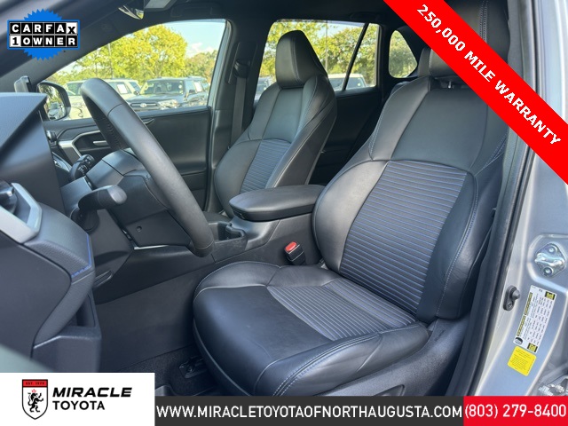 2023 Toyota RAV4 Hybrid XSE photo 13