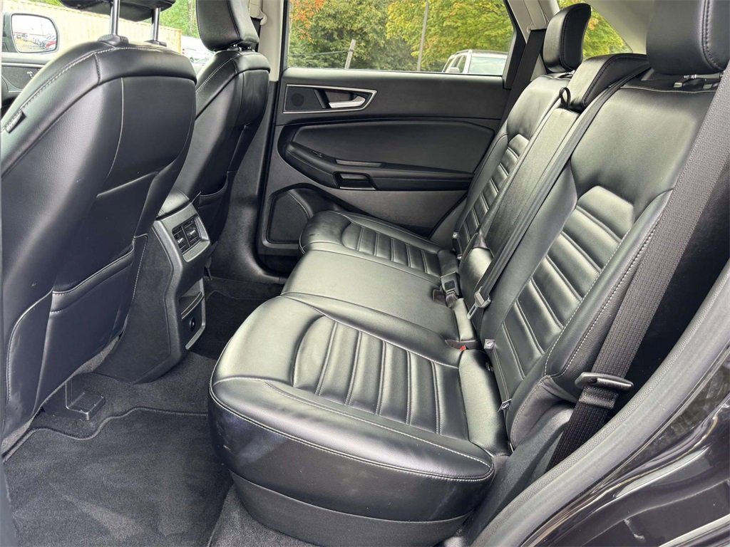 2024 Ford Edge SEL photo 13