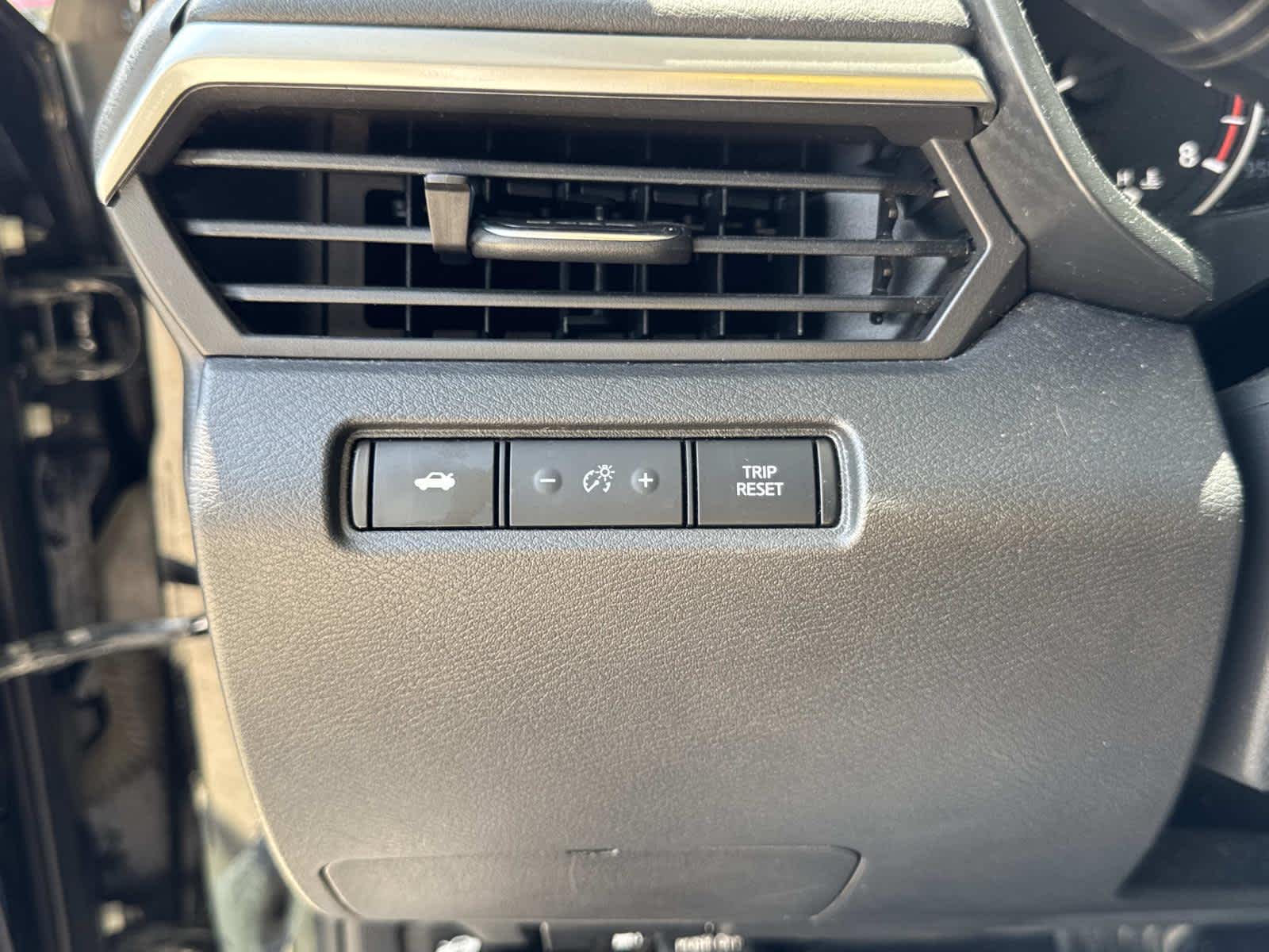 2021 Nissan Altima 2.5 SV photo 46