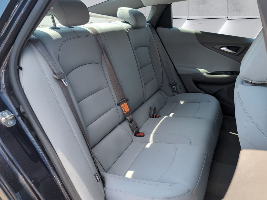 2023 Chevrolet Malibu LS photo 16