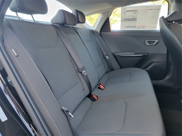 2025 Kia K4 LXS photo 14