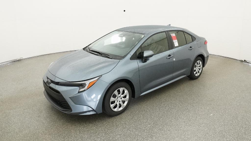 2026 Toyota Corolla LE's photo