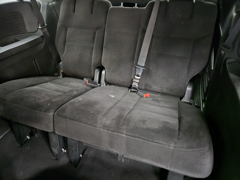 2014 Dodge Grand Caravan SXT photo 9