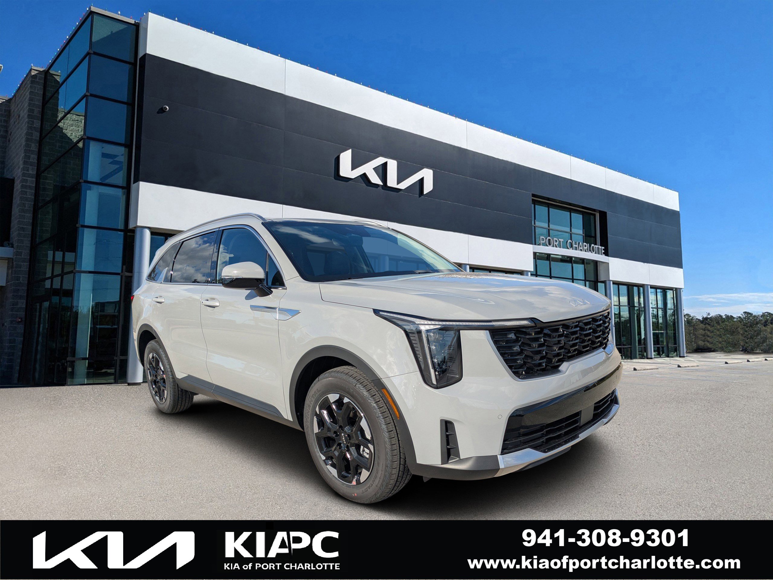 2026 Kia Sorento S's photo