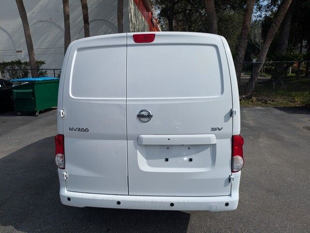 2020 Nissan NV200 SV photo 5