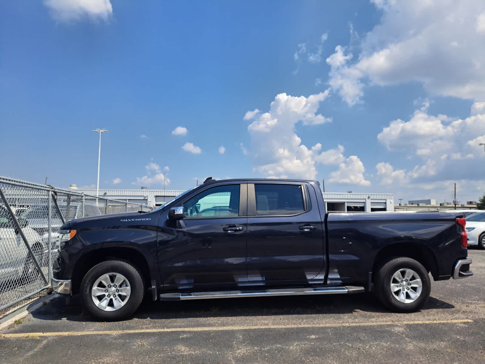 2024 Chevrolet Silverado 1500 LT photo 2