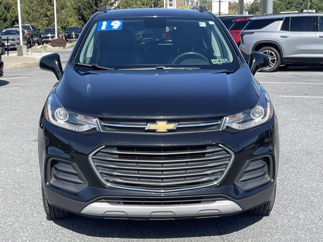 2019 Chevrolet Trax LT photo 2