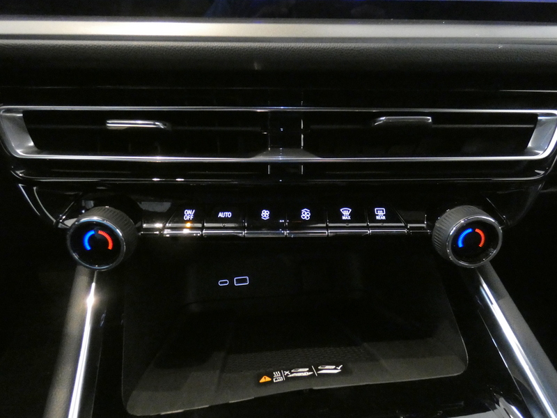 2025 Chevrolet Traverse 1LT photo 12