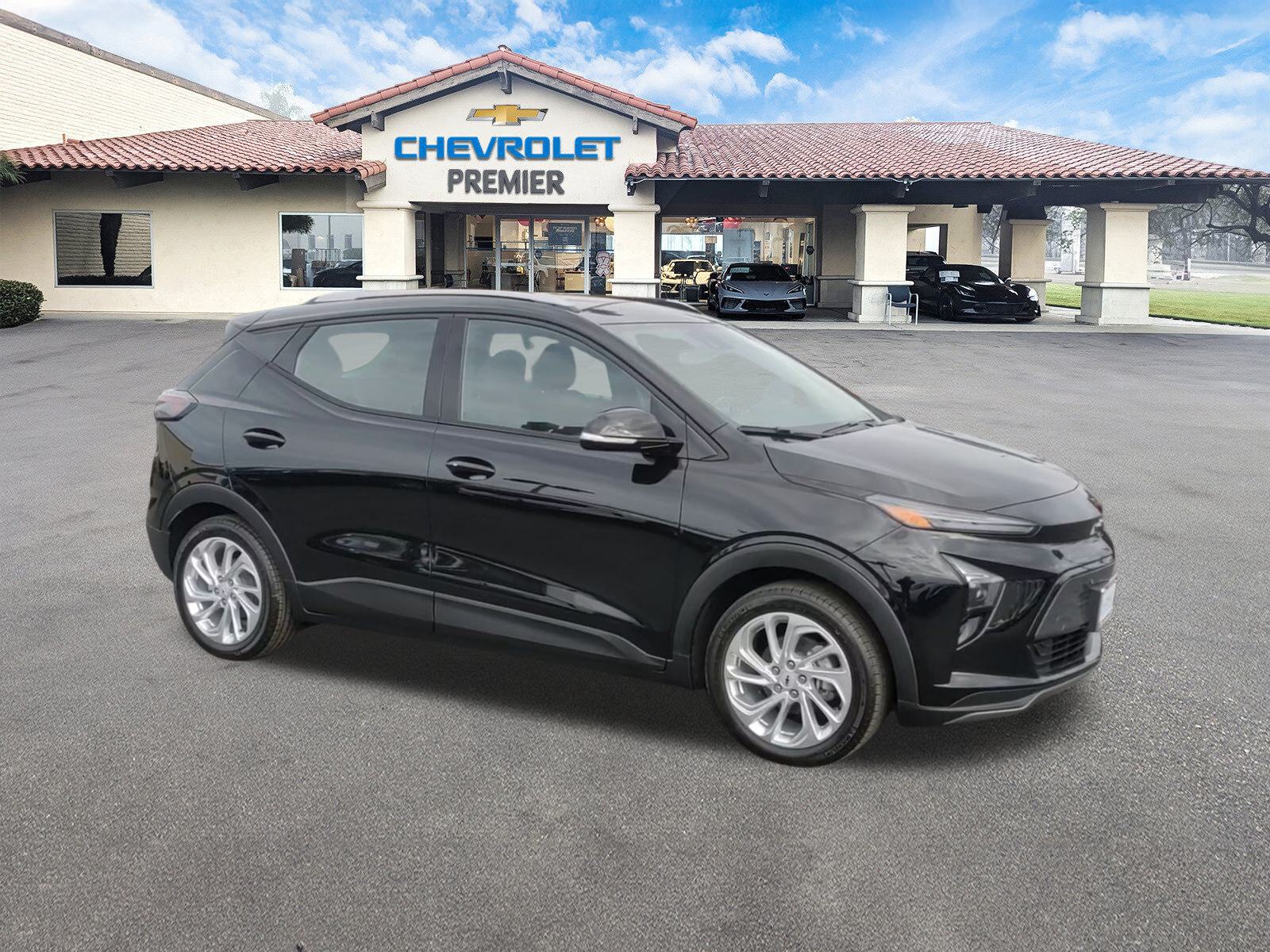 Used 2023 Chevrolet Bolt EUV LT with VIN 1G1FY6S04P4115389 for sale in Carlsbad, CA