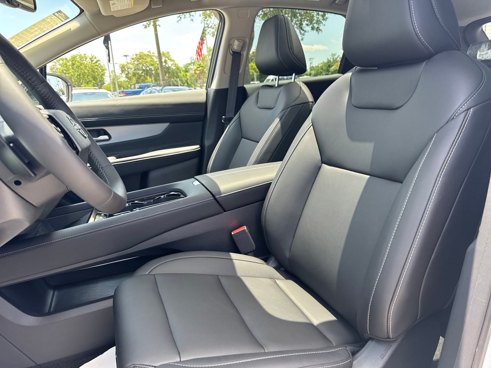 2025 Nissan Murano SL photo 25