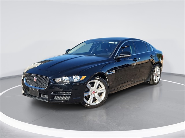2018 Jaguar XE Prestige