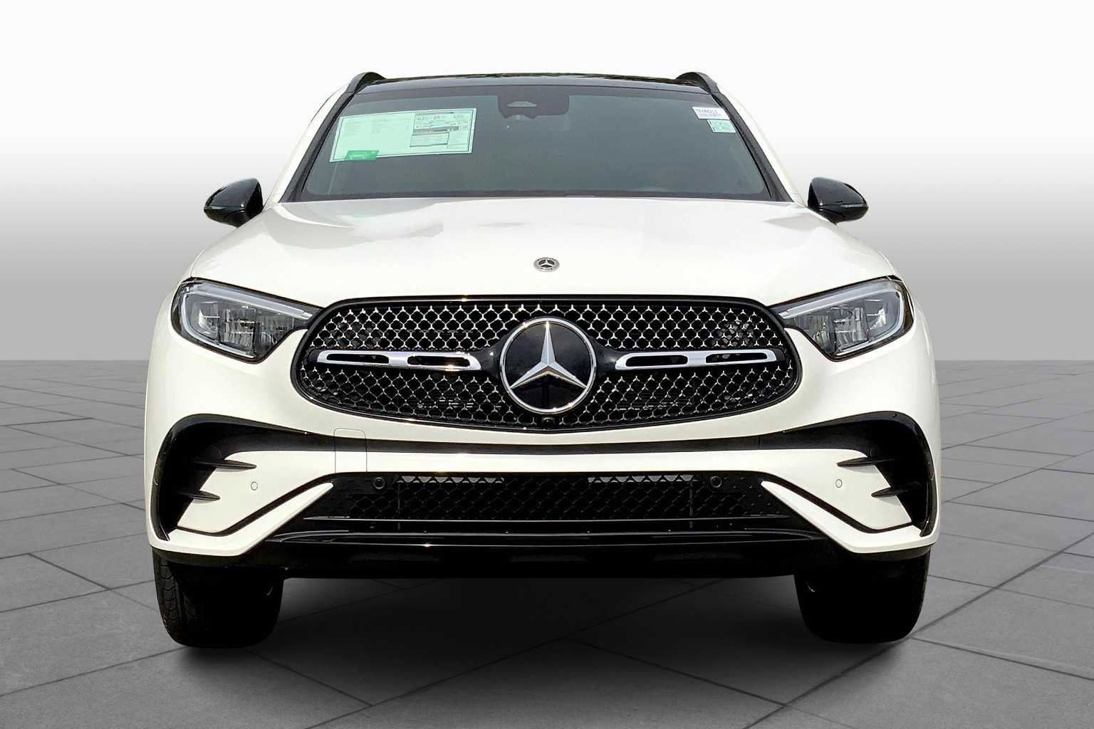 2026 Mercedes Benz GLC 350e 4MATIC photo 3