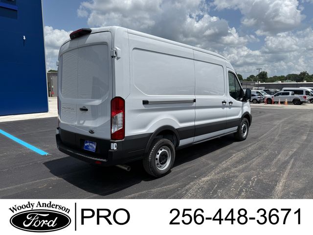 2025 Ford Transit photo 3